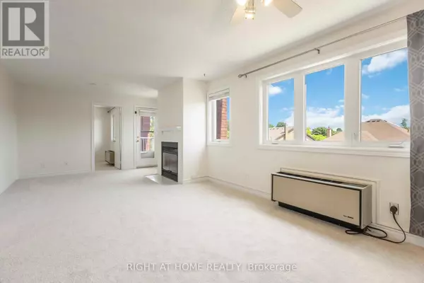 Ajax (south West), ON L1S7H7,195 Lake Driveway West #401