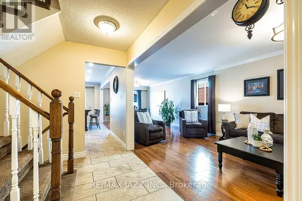 Clarington (bowmanville), ON L1C4S9,78 BONNYCASTLE DRIVE