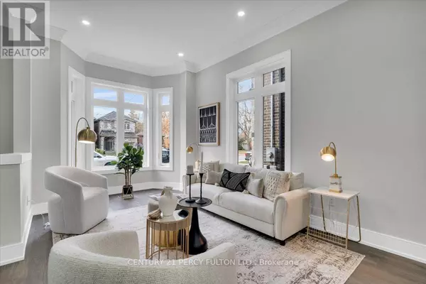 Toronto (birchcliffe-cliffside), ON M1N3W2,59 SANDOWN AVENUE