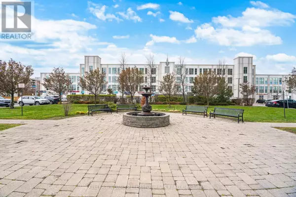 Toronto (malvern), ON M1B5Z3,8 Rosebank DR #17K