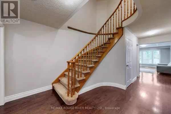 Toronto (rouge), ON M1C2X4,53 GREYBEAVER TRAIL