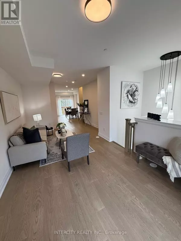 Clarington (newcastle), ON L1B1J2,67 MARRET LANE