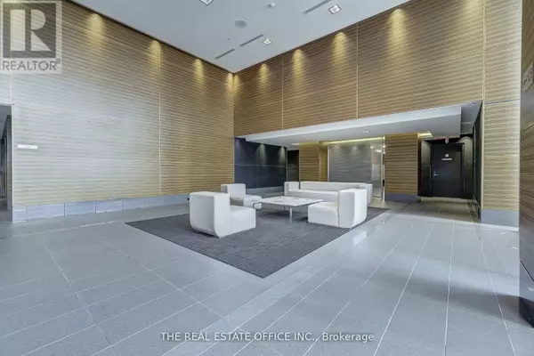 Toronto (agincourt South-malvern West), ON M1S0G4,135 Village Green SQ #221