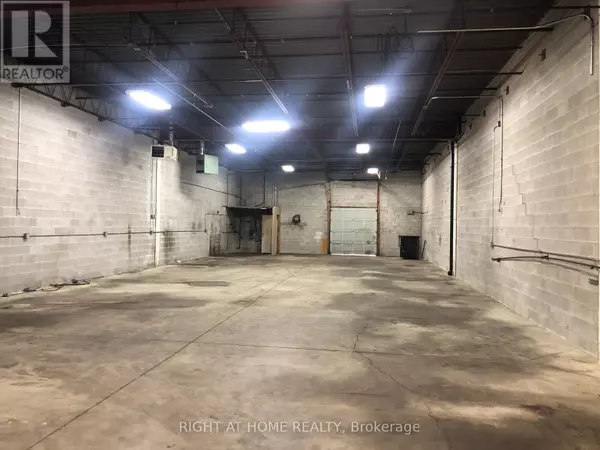 Toronto (rouge), ON M1X1E2,400 Finchdene SQ #18