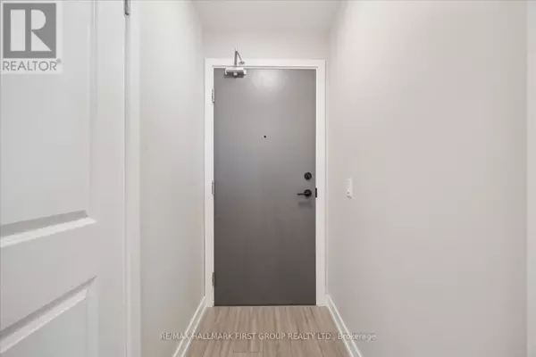 Whitby (pringle Creek), ON L1N2K2,1010 Dundas ST East #302