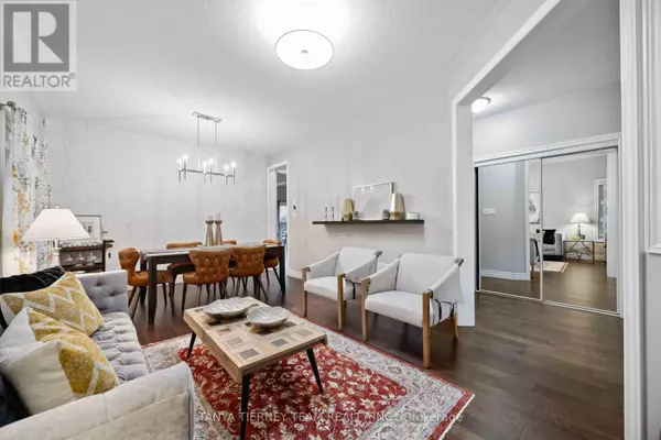 Whitby (taunton North), ON L1R0K3,67 FLORENCE DRIVE