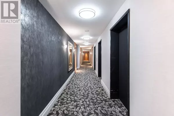 Toronto (woburn), ON M1H3J2,1 Lee Centre DR #2313