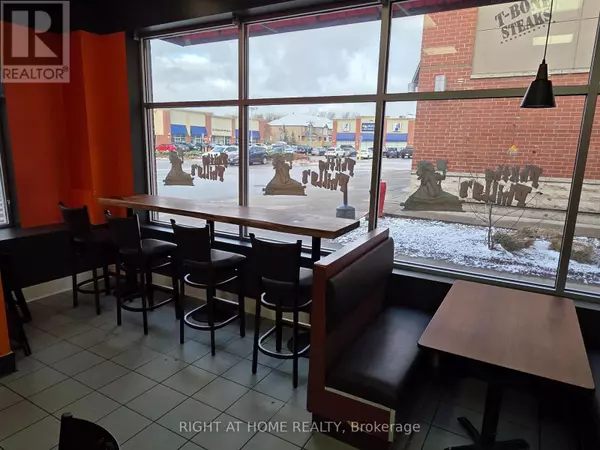 Whitby (taunton North), ON L1R3L6,710 Taunton RD East #E1