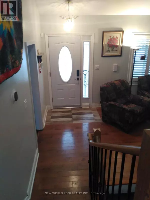 Whitby (downtown Whitby), ON L1N1C8,920 GREENWOOD CRESCENT