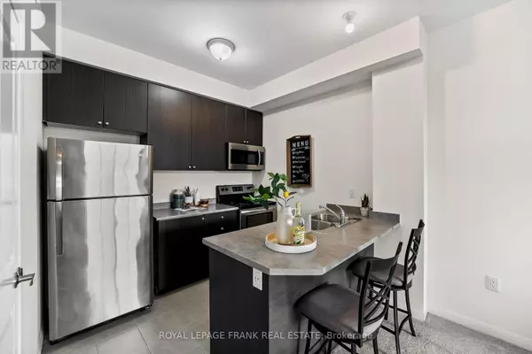 Clarington (bowmanville), ON L1C0V4,80 Aspen Springs DR #405