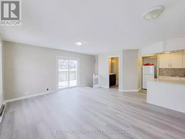 Oshawa (central), ON L1H2N8,38 Olive AVE #Upper