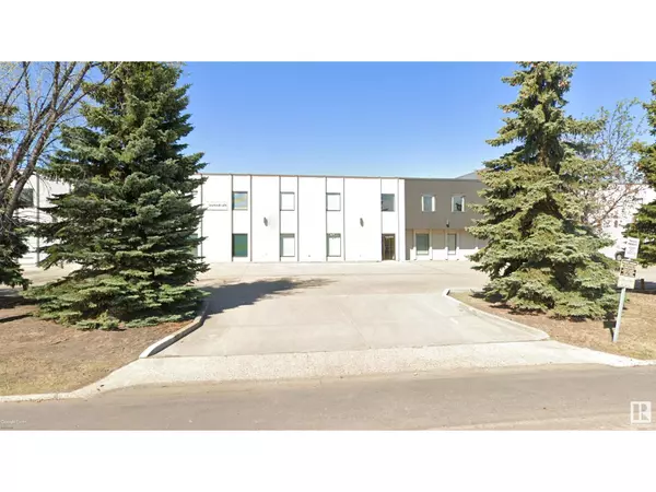 10464 176 ST NW, Edmonton, AB T5S1L3