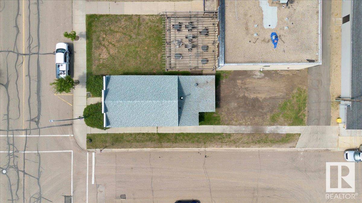 Gibbons, AB T0A1N0,5002 50 AV