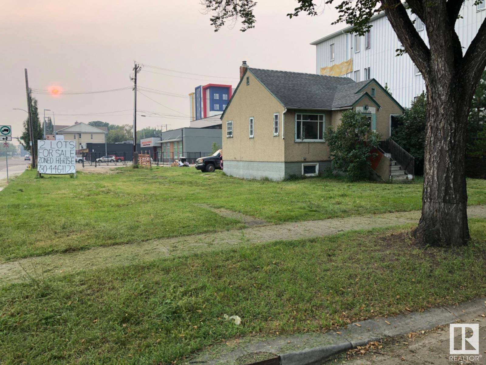 Edmonton, AB T5B3C7,11206 85 ST NW