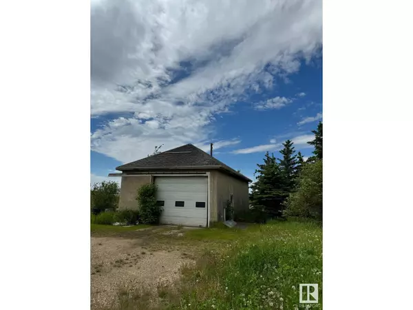 24311 TWP ROAD 502, Rural Leduc County, AB T0C2K0