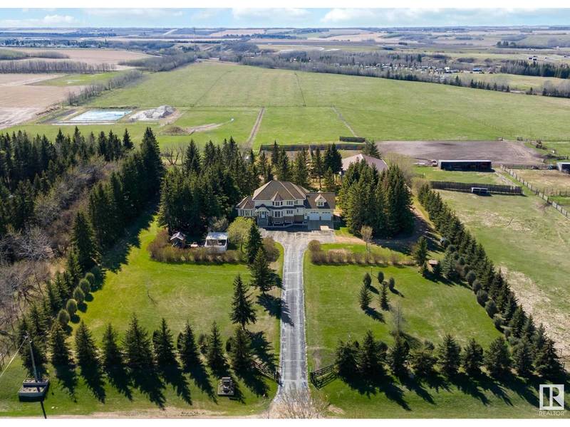 56220 Rge Rd 231, Rural Sturgeon County, AB T0A1N4