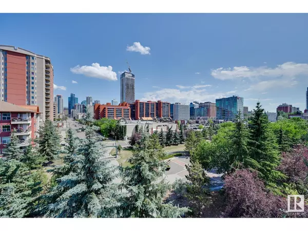 Edmonton, AB T5K2W5,#504 10221 111 ST NW