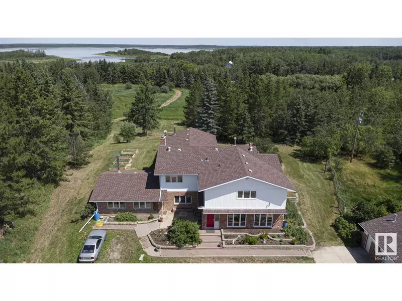 51245 RGE RD 210, Rural Strathcona County, AB T8G1G1