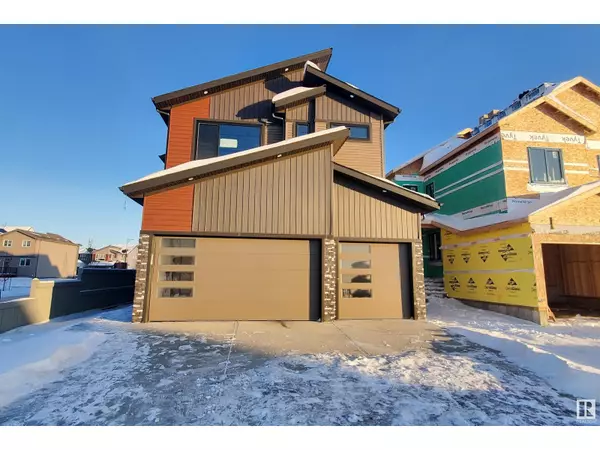 17127 3 ST NW, Edmonton, AB T5Y4G8