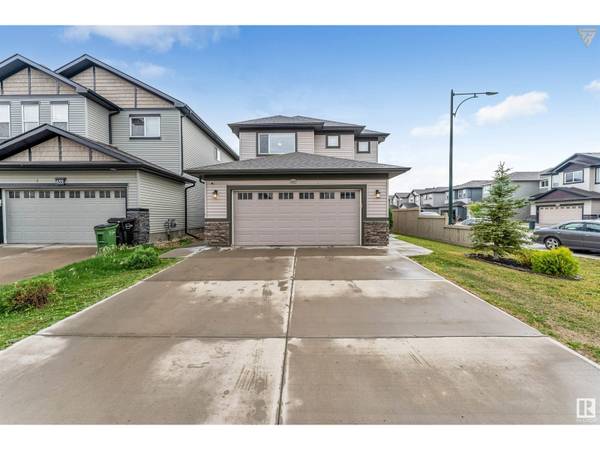 459 42 AV NW, Edmonton, AB T6T2G1