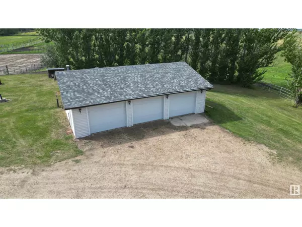 Rural Strathcona County, AB T8G2E3,53024 RGE RD 215