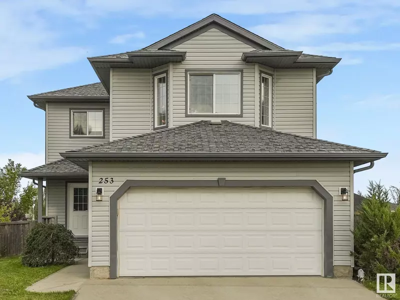 253 HENDERSON LI, Spruce Grove, AB T7X4K8