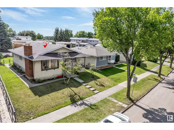 Edmonton, AB T5X1M2,11731 145 AV NW NW