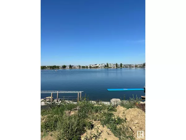 Edmonton, AB T6X2C5,8924 20 AV SW