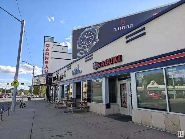 Edmonton, AB T6G1E9,8724 109 ST NW