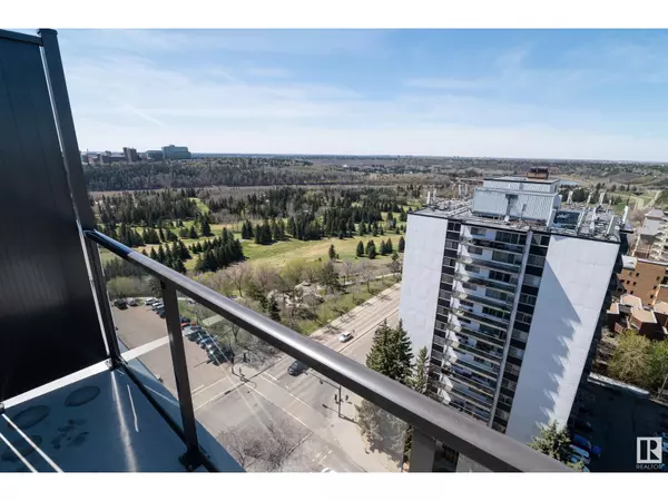 #1807 10011 116 ST NW, Edmonton, AB T5K1V4