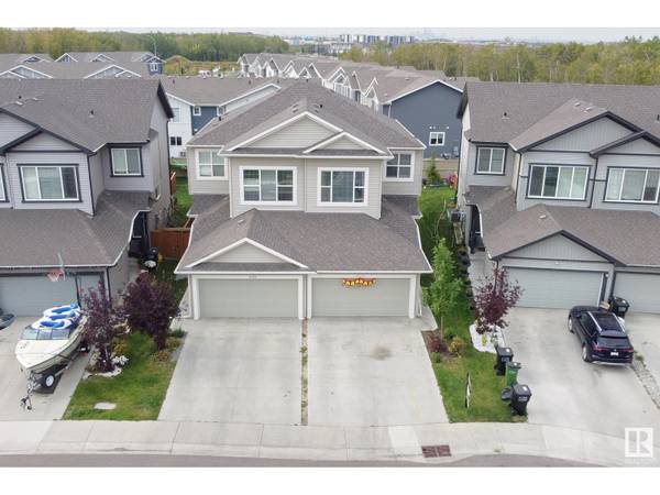 3728 4 ST NW NW, Edmonton, AB T6T2L8