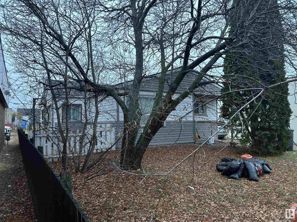 Cold Lake, AB T9M1W3,5203 51 AV