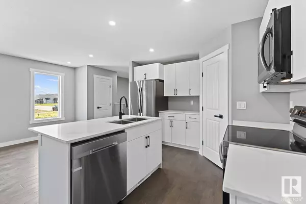 Cold Lake, AB T9M0L3,6825 B Tri City WY