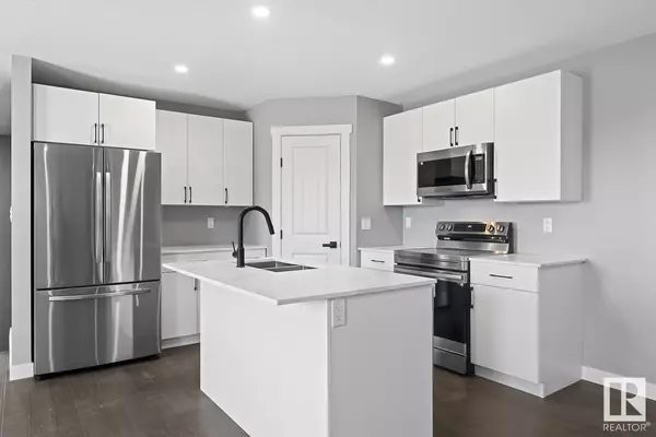 Cold Lake, AB T9M0L3,6825 B Tri City WY