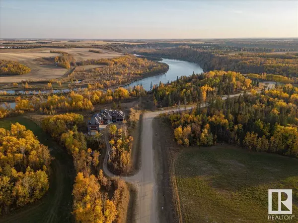 Rural Parkland County, AB T7Y1B2,6 51112 RGE RD 260