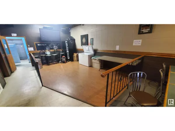 Bruderheim, AB T0B0S0,4809 QUEEN ST