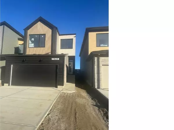 Edmonton, AB T6W5N5,7325 KLAPSTEIN CR SW