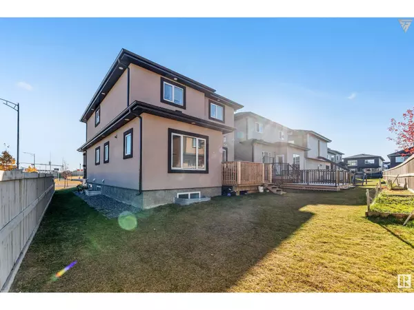 Edmonton, AB T6T1J1,1868 18 ST NW