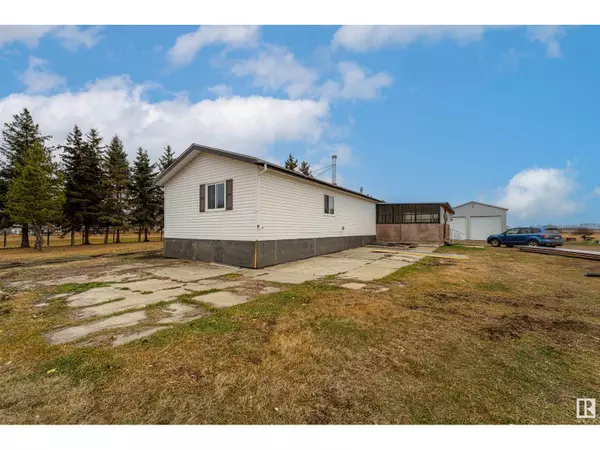 Rural Lamont County, AB T0B0C0,172033 Township Road 552