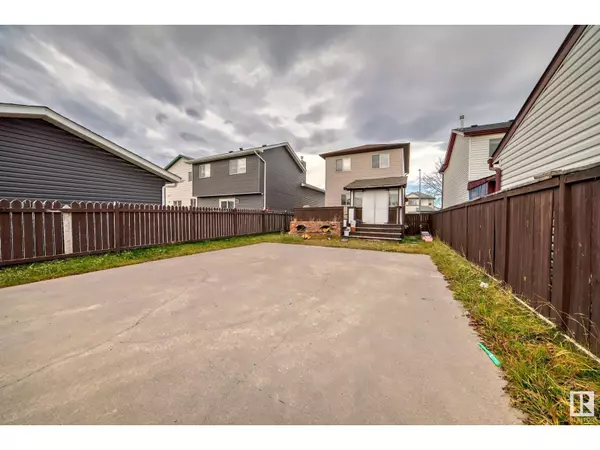 Calgary, AB T3J3S8,56 Martin Crossing Crescent NE