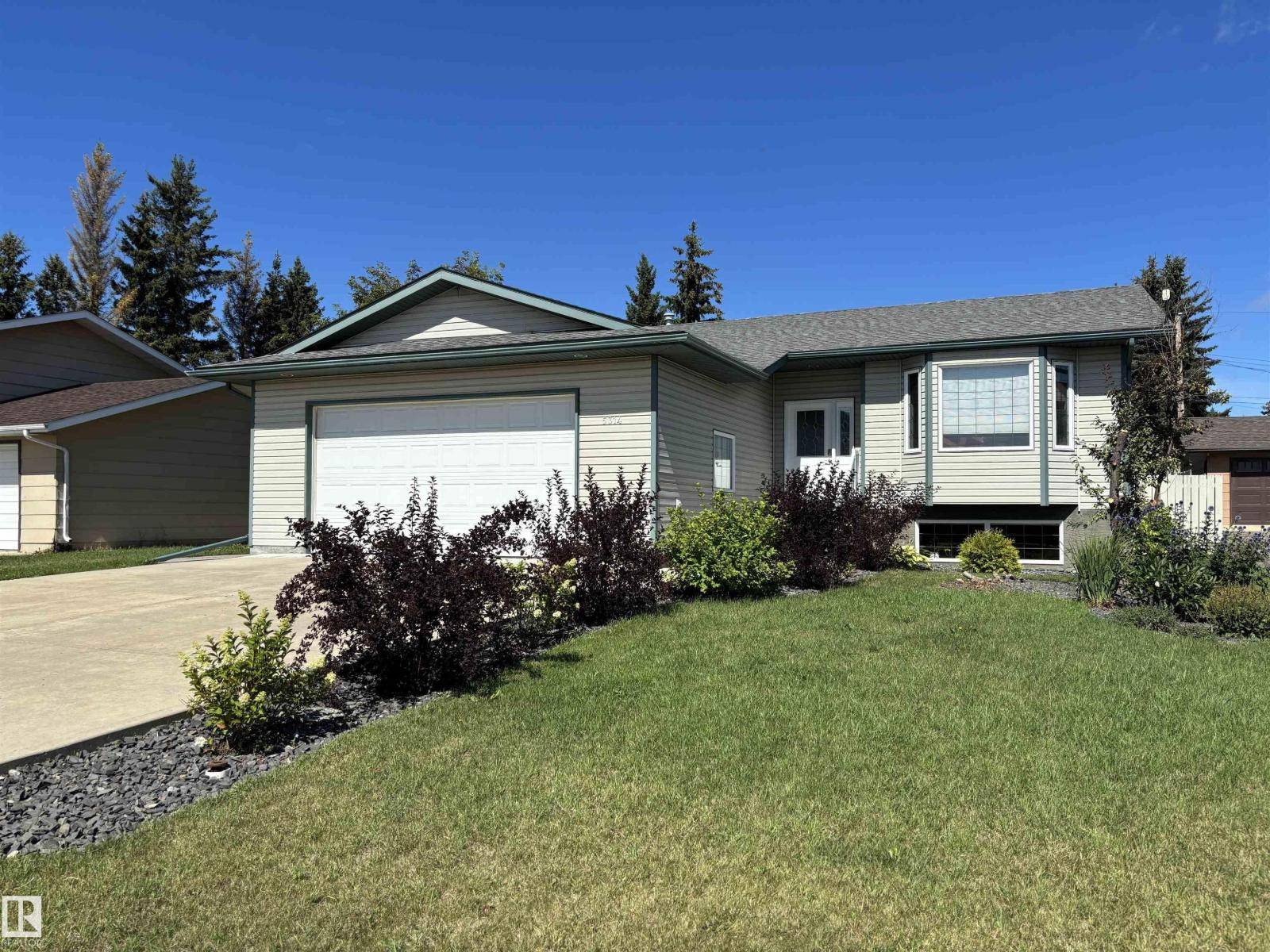Elk Point, AB T0A1A0,5314 52 AV