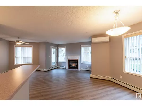 Edmonton, AB T5T6J4,#124 9730 174 ST NW