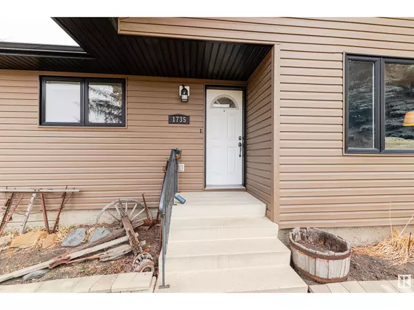 Edmonton, AB T6L1J3,1735 54 ST NW