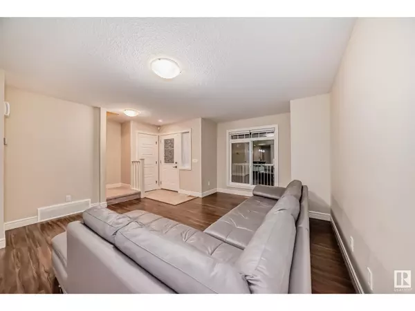 Edmonton, AB T5Y3R7,17126 38 ST NW