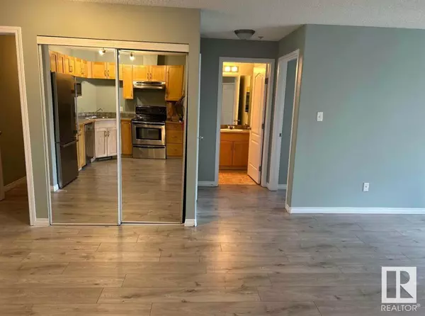 Edmonton, AB T6M0A4,#328 5350 199 ST NW NW