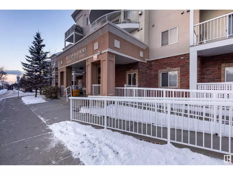 #122 8528 82 AV NW, Edmonton, AB T6C0Y8