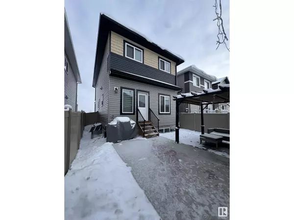 Edmonton, AB T6T2J1,1725 25A ST NW