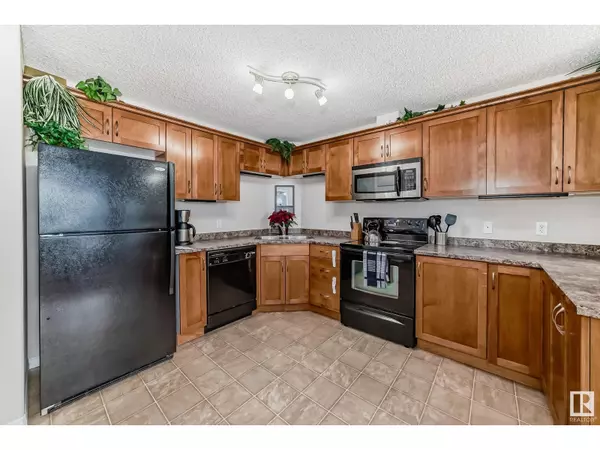 Edmonton, AB T6R0M1,#5116 7335 South Terwillegar DR NW