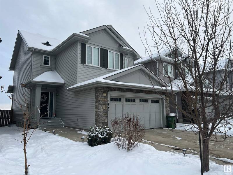 3021 Carpenter LD SW, Edmonton, AB T6W2Z2