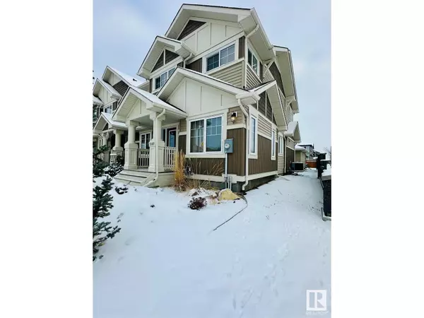 Edmonton, AB T6W1A7,2107 DESROCHERS DR SW